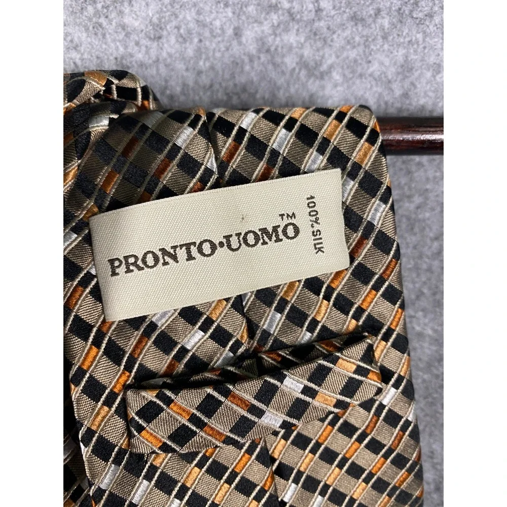 Pronto Uomo pronto uomo
