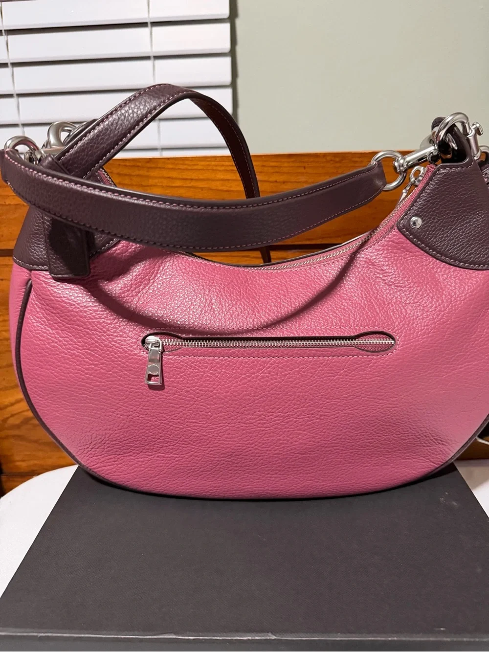 Coach daily crossbody silhouette