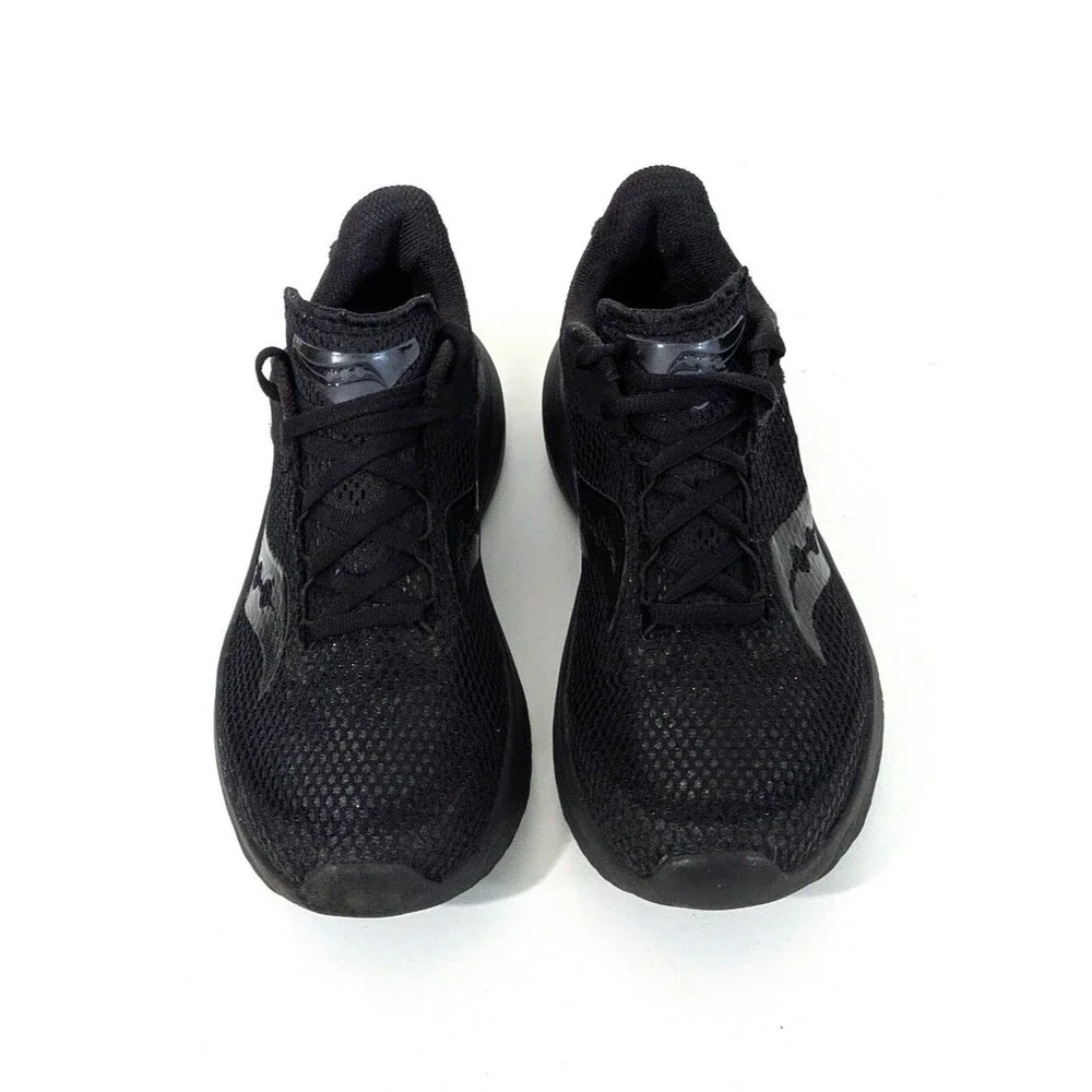 Saucony triple black