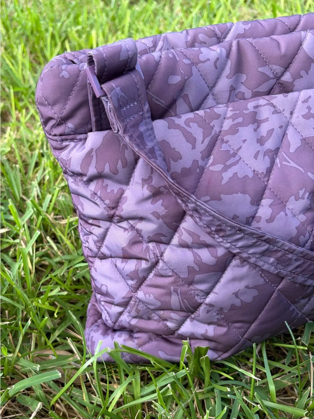 Vera Bradley lightweight quilted