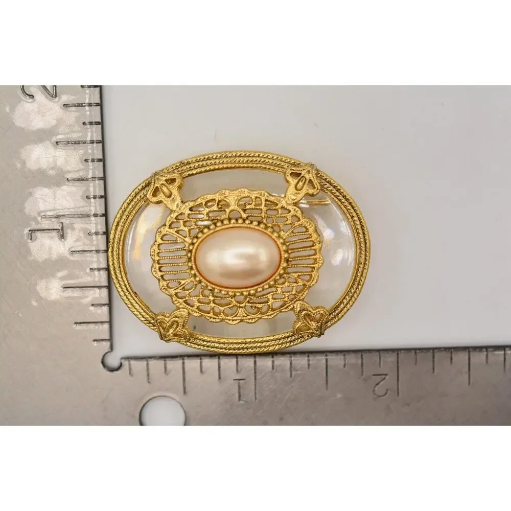 1928 stunning brooch