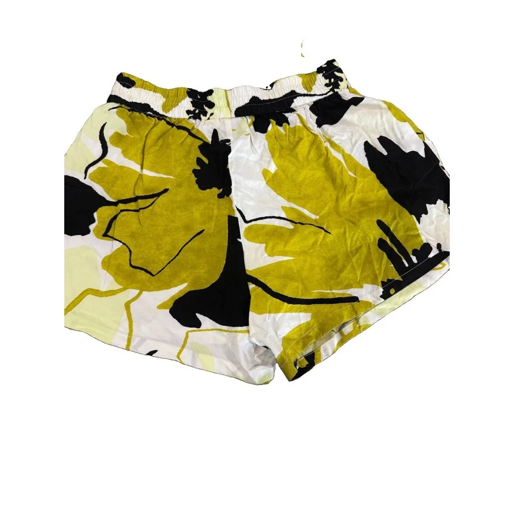 CALIA by Carrie Underwood Printed Rayon Shorts Size M Yellow Black Abstract