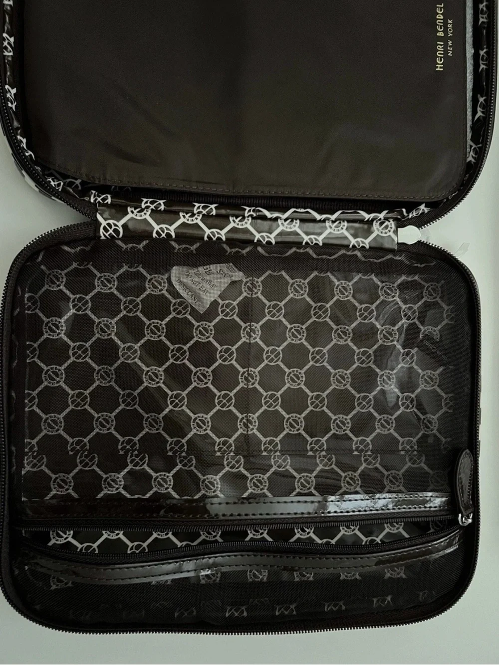henri bendel striped cosmetic