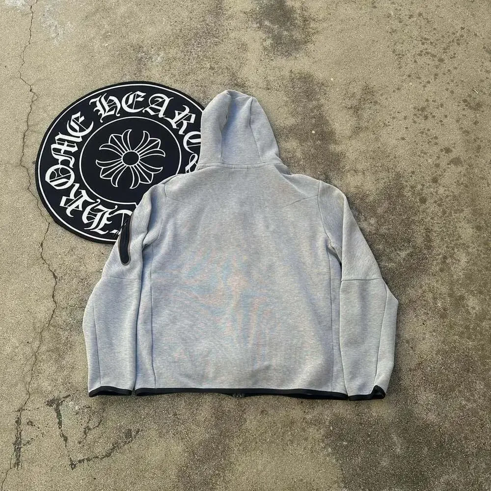 Nike sportswear tech