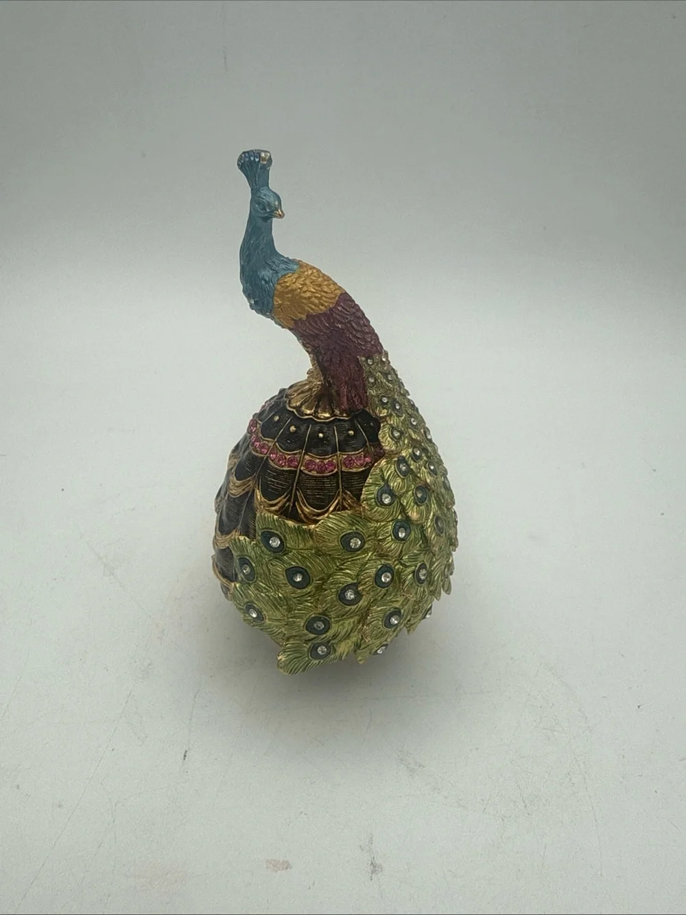 VTG Bejeweled Peacock Bird Egg Trinket Box Magnetic Lid Enamel Inside 4”