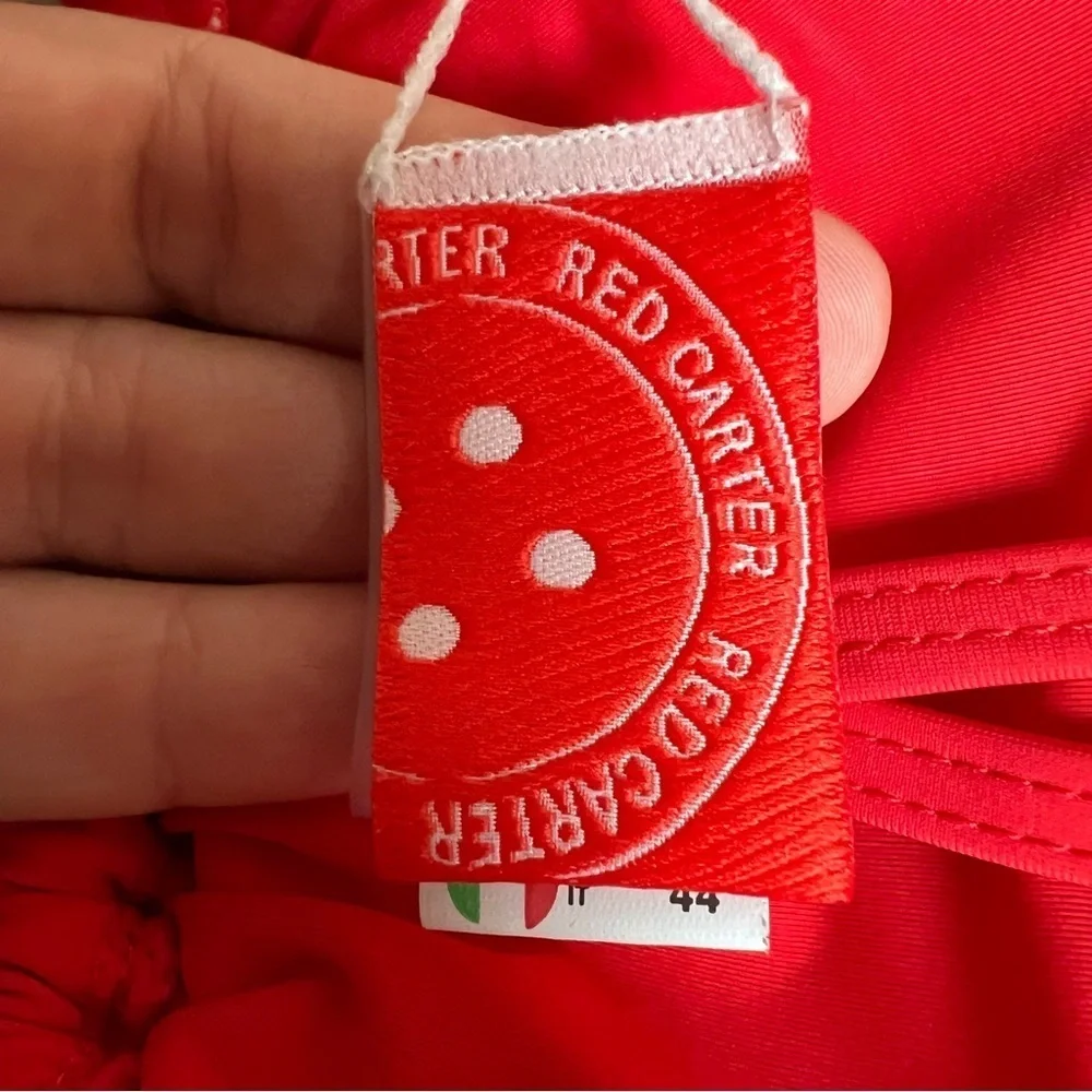 Red Carter top bright